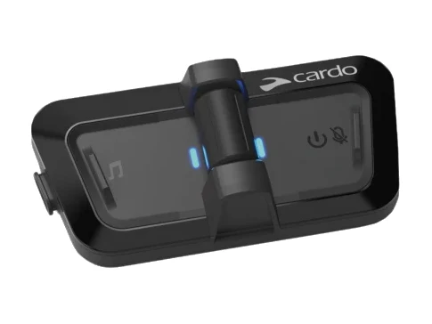 Cardo Packtalk Outdoor Kommunikationssystem am Helm befestigt – Produktbild