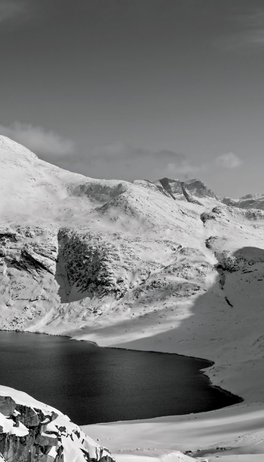 Fjord Skiing in Greenland
